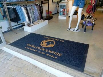 Branded mats at the entrance