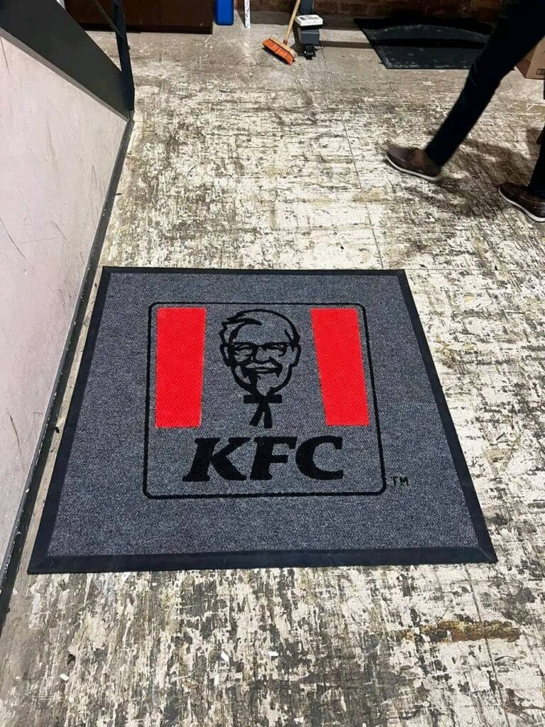 Restaurant mats